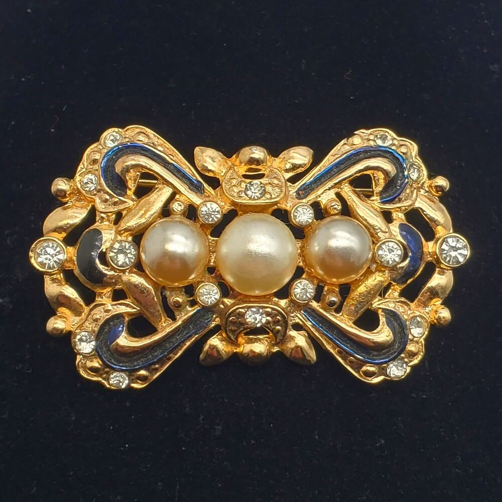 Faux Pearl Bar Brooch Black‎ Enamel Gold Tone Pin Rhinestones Victorian Revival